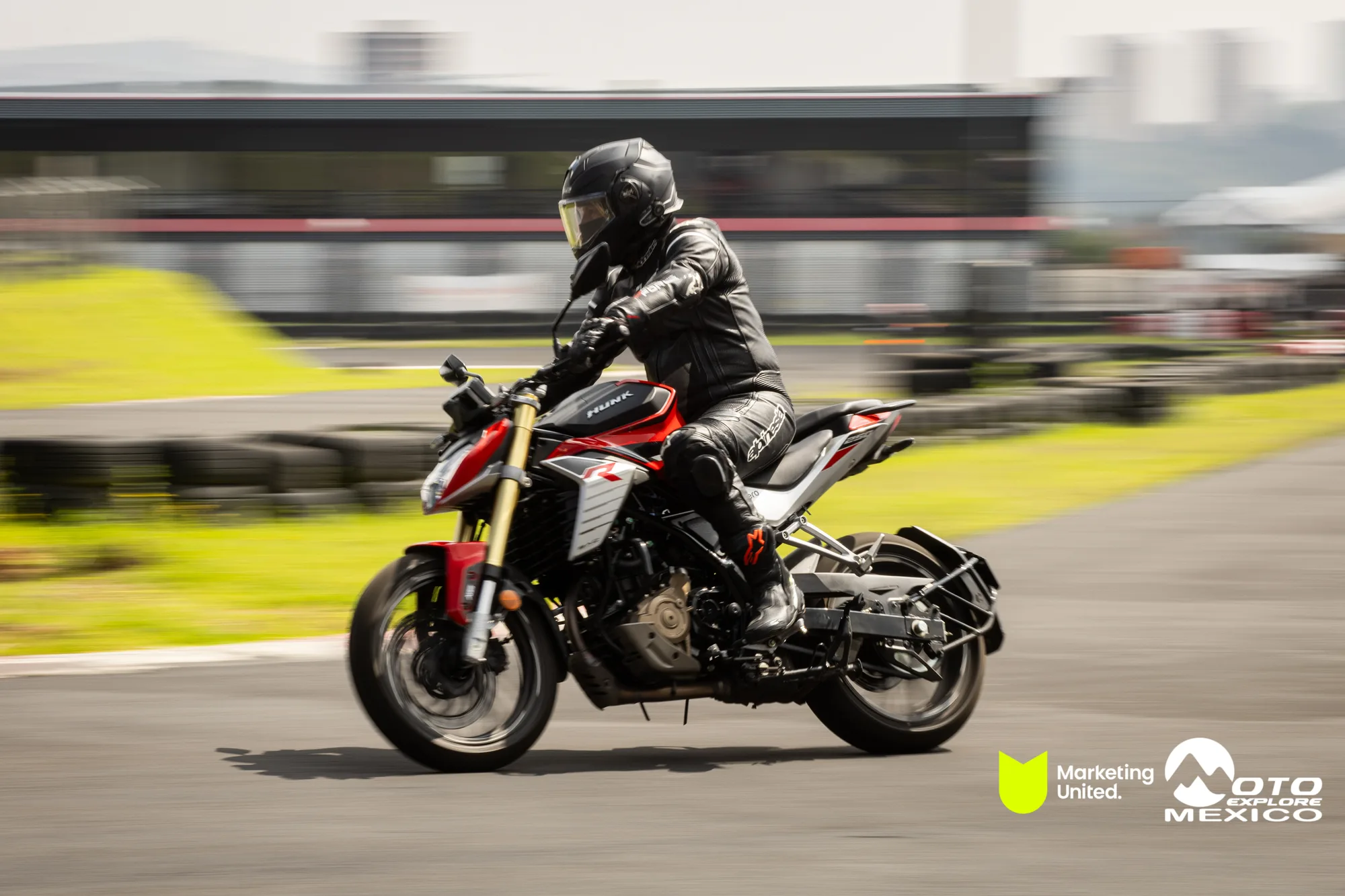 KBR PRUEBA DE MANEJO HUNK 101