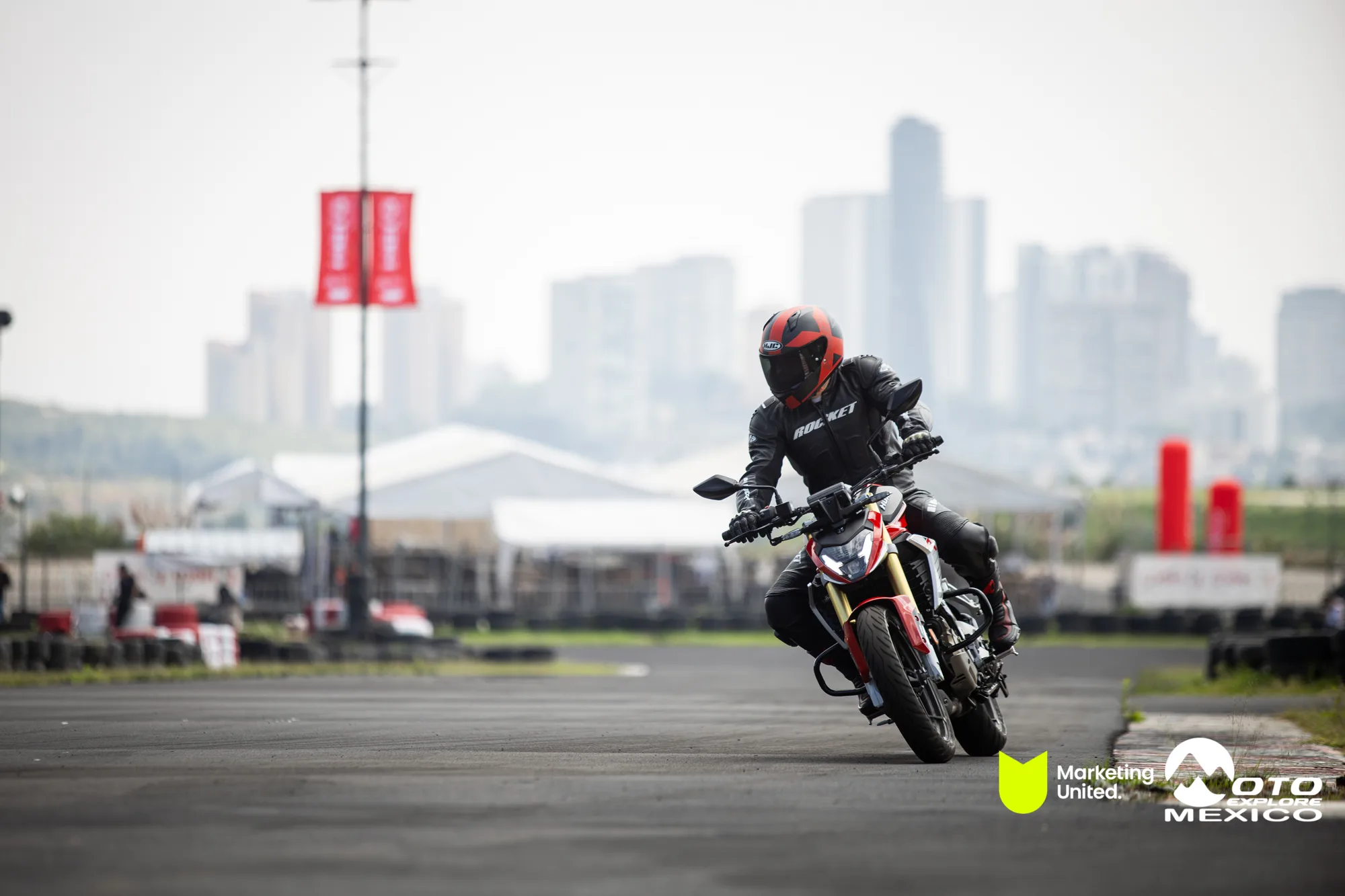 KBR PRUEBA DE MANEJO HUNK 128