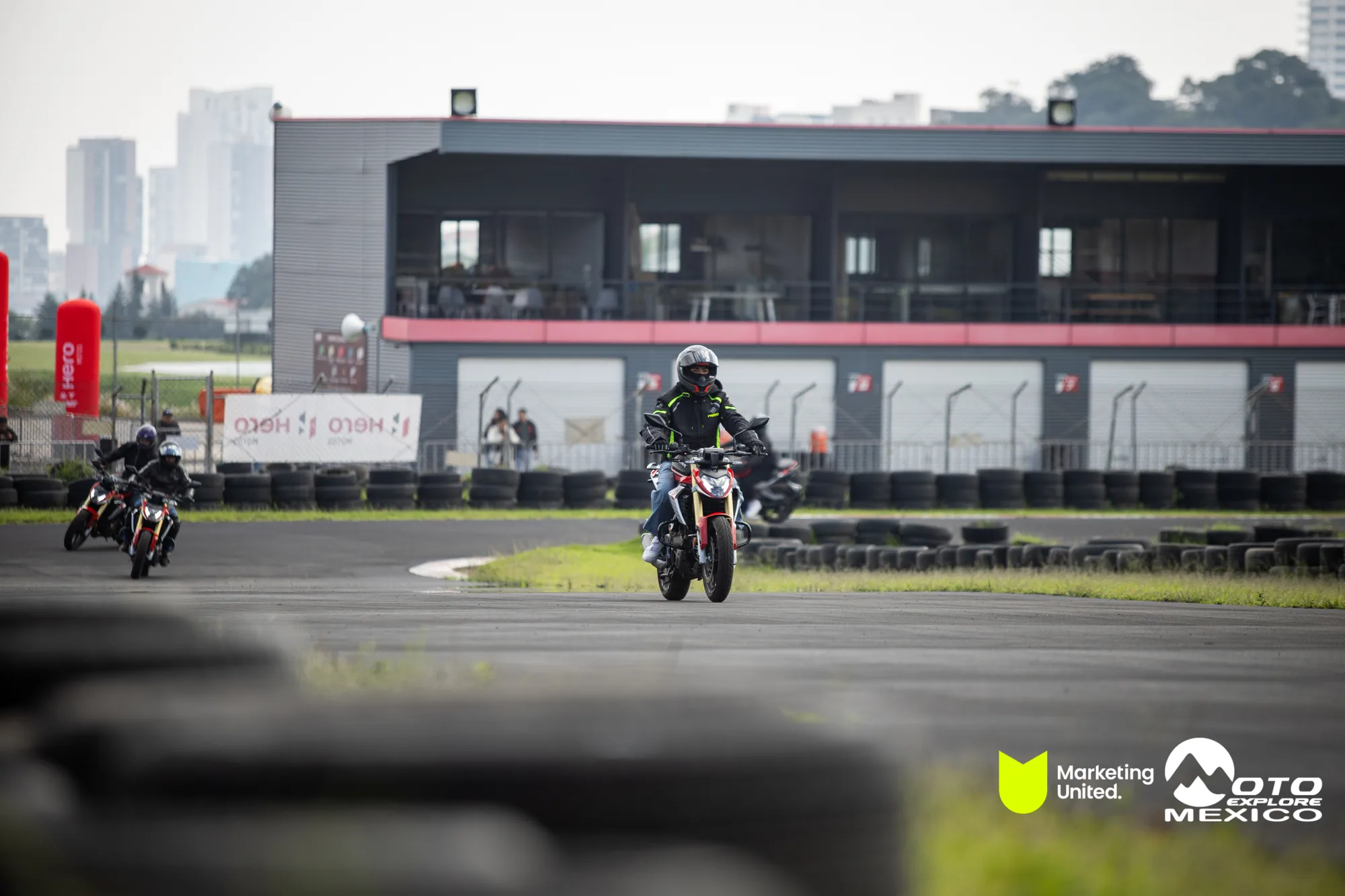 KBR PRUEBA DE MANEJO HUNK 149