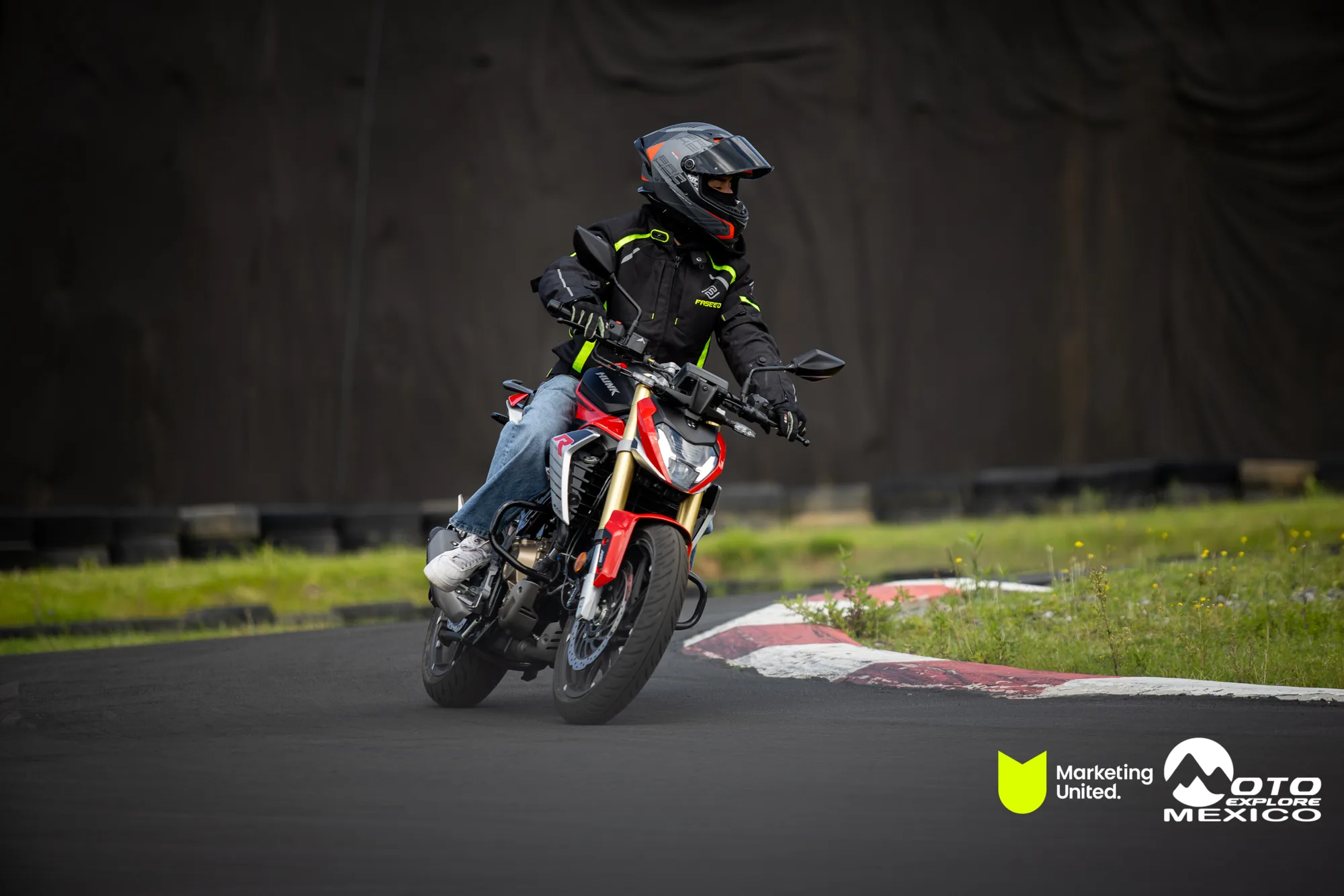 KBR PRUEBA DE MANEJO HUNK 161