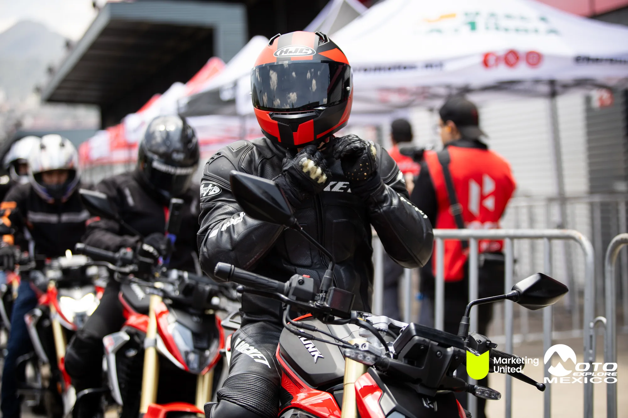 KBR PRUEBA DE MANEJO HUNK 280