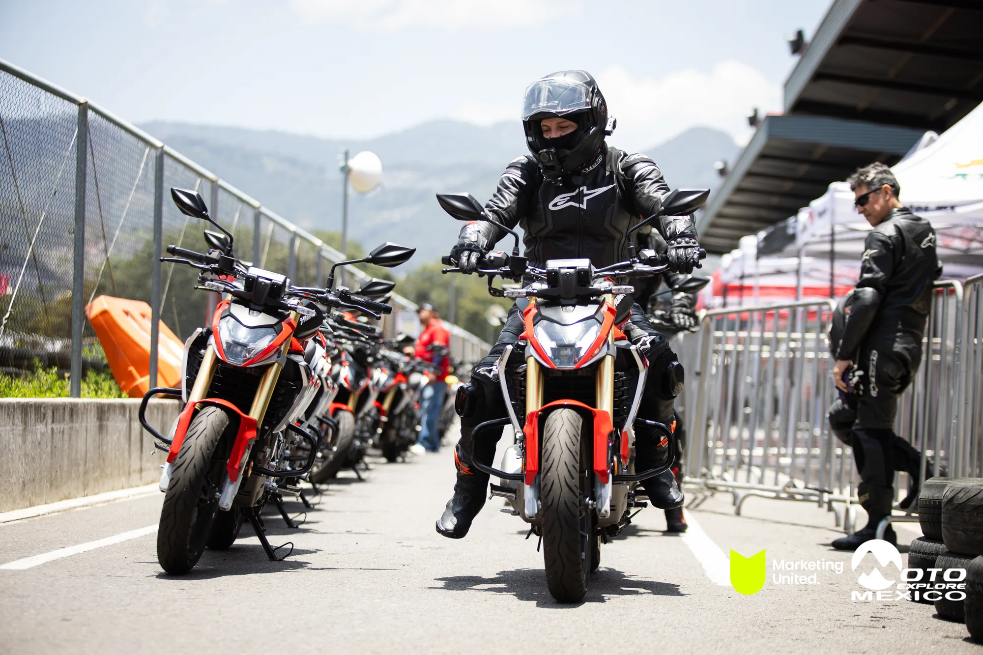 KBR PRUEBA DE MANEJO HUNK 292