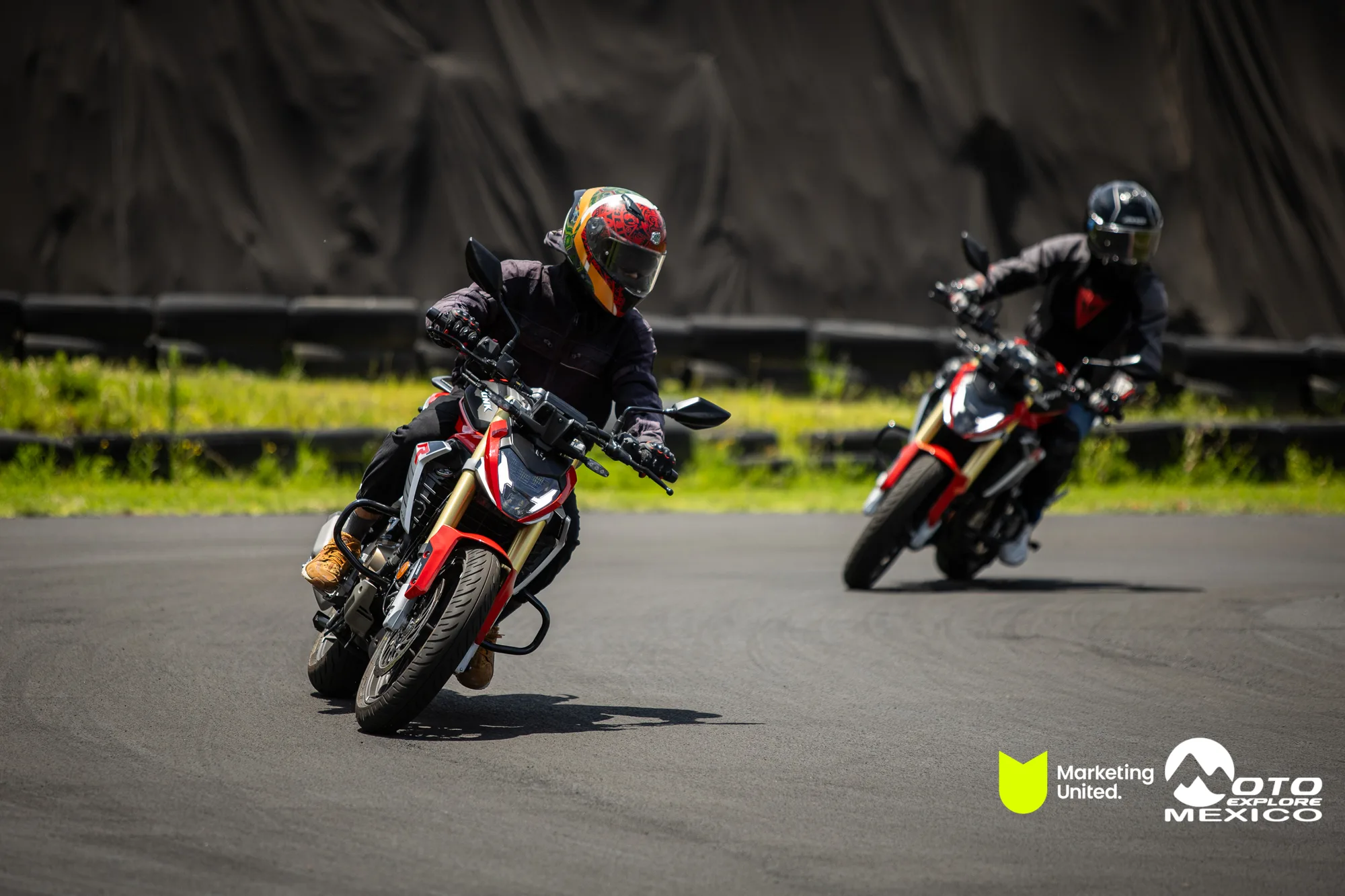 KBR PRUEBA DE MANEJO HUNK 333