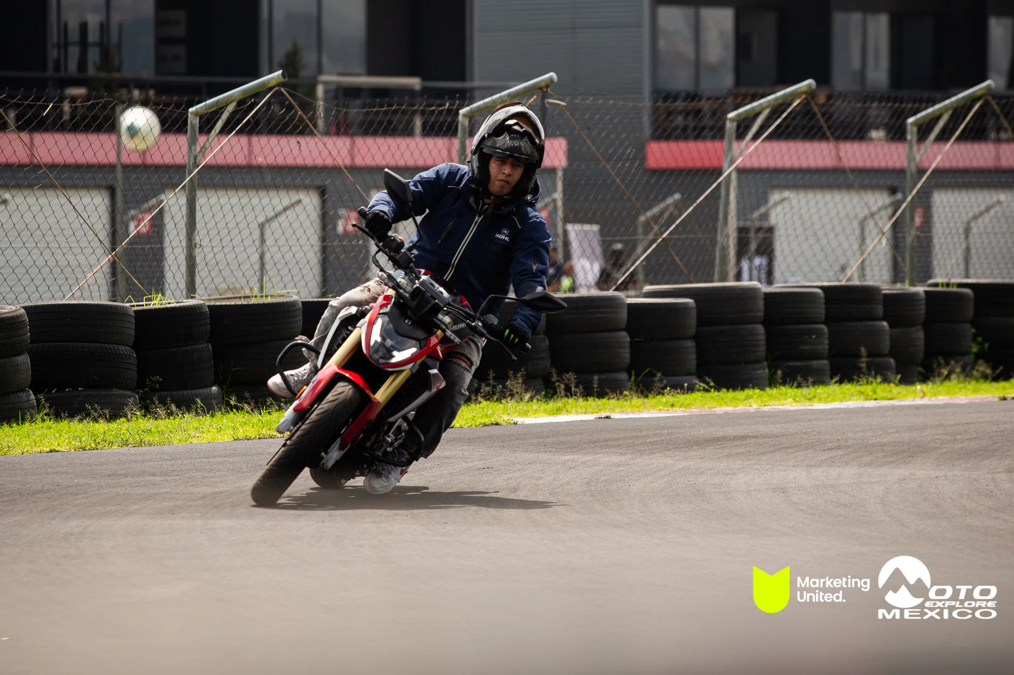 KBR PRUEBA DE MANEJO HUNK 692