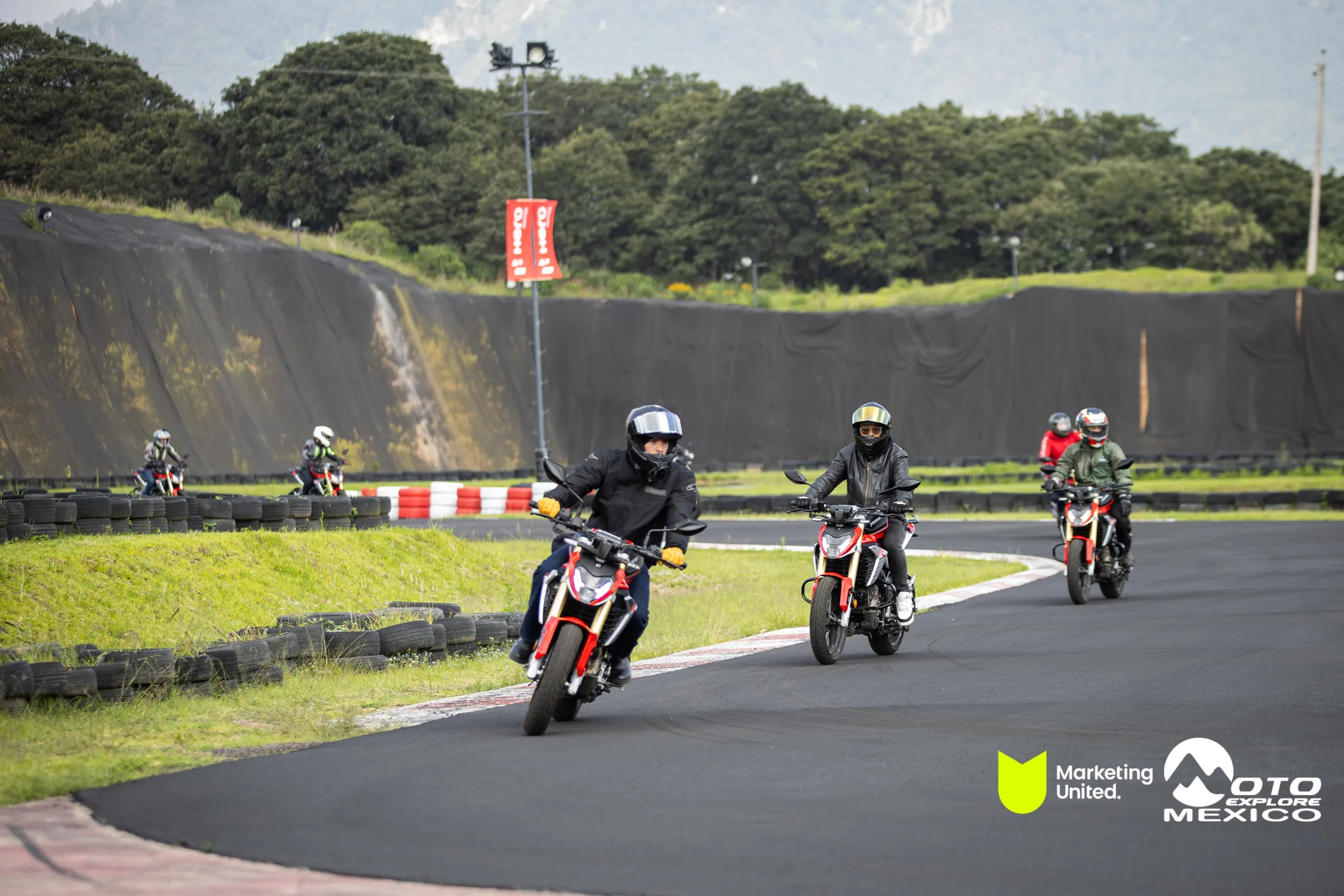 KBR PRUEBA DE MANEJO HUNK 98